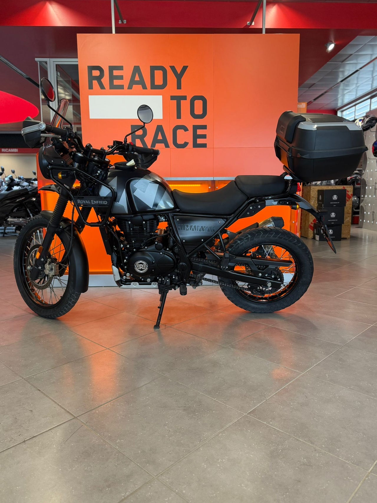 Royal Enfield Himalayan 411 (2023)