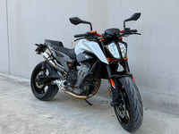 KTM 790 Duke L (2024)