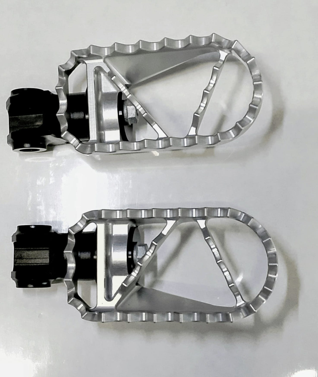 KTM COPPIA PEDANE A62503941044 + A62603940044