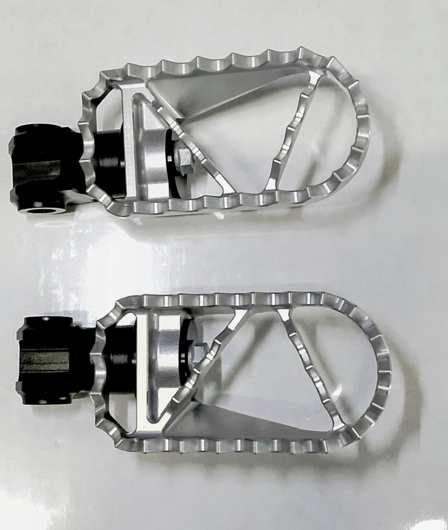 KTM COPPIA PEDANE A62503941044 + A62603940044
