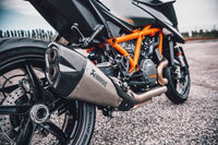 KTM AKRAPOVIČ 